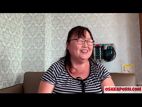 ❤️ Feit japönsk mamma sýnir risastóra brjósta sína og hefur gaman af kynlífsleikfangi. 51 árs gömul asísk móðir talar um kynlífsreynslu sína. Yukiko 1 OSAKAPORN feitur milf ❤ Klám hjá okkur ❌️❤